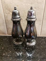 VINTAGE HENLEY COMMUNITY SILVER PLATE SALT N PEPPER SHAKERS 1970'S | eBay