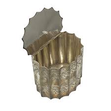 Vintage Silver Color Pewter Metal Oval Theme Container ...