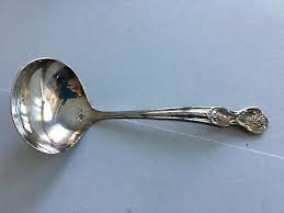 VINTAGE WM. ROGERS EXTRA PLATE GRAVY LATHEL | eBay