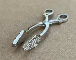 Vintage NEW Tupperware Strawberry Huller Red Mini Tongs Tweezers 1355, Tupperware Party Giveaways - Etsy