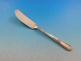 Memory AKA Hiawatha by Rogers Silver Plate Flatware Set for 8 Service 43 Pieces For Sale at 1stDibs | hiawatha plate silverware, community plate silverware patterns, prestige plate silverware