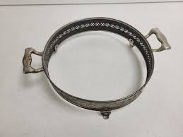 Vintage Unmarked Metal Serving Cradle with Handles 8 3/4 ...