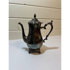 Noble Excellence | Kitchen | Noble Excellence Rare Htf Moroccan Red White Teapot Dishwasher Microwave Safe | Poshmark