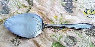 LOVELY Vintage Silver CAKE Server Oneida Community Plate Par Plate Vin – A Vintage shop