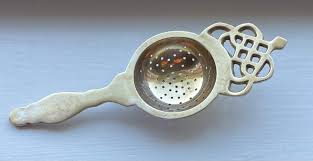 Vintage Silver Plate Pierced/fleur De Lys Handle Gold Wash ...