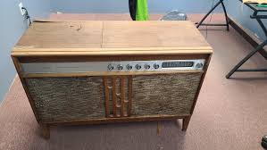 1962 Silvertone Console Restoration Before And After ...