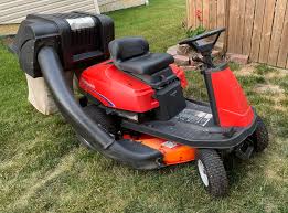 Simplicity Coronet Lawn Tractor W/ Bagging System for Sale ...