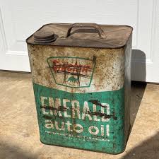 Sinclair Oil & Anti Freeze Cans (G-MG) | EstateSales.org
