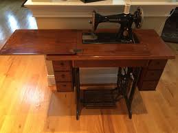 Antigue Singer Treadle Sewing Machine | Collectors Weekly