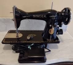 OVERHAULED 1934 Singer 15-91 TREFOIL sewing machine ...