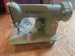 Vintage Singer 185K Sewing Machine Green Cat. # RFJ8-8 ...