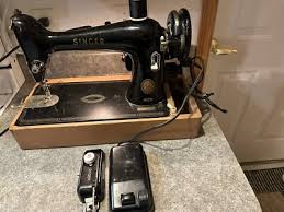 Antique Singer Sewing Machine Model 66 | eBay