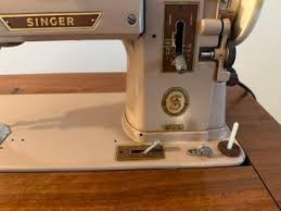 Vintage Singer Sewing Machine for Sale in Los Angeles, CA - OfferUp