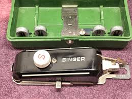 Vintage SINGER BUTTONHOLER #160506 with Case & Manual 1948 | eBay