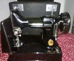 Singer 221 Featherweight Sewing Machine 3-110 w/ Original Case and Accessories | eBay