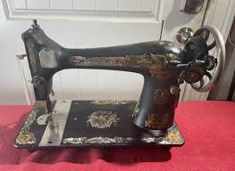 Antique 1924 Model 127 Singer Sphinx Treadle Sewing ...