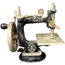 Vintage Miniature Singer Toy Sewing Machine. For Sale at ...