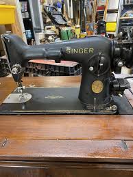 Antique 1938 Singer Model 201-2 Sewing Machine In Wooden ...