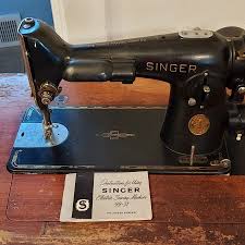 Vintage Singer Sewing Machine for Sale in Carol Stream, IL ...