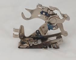 Vintage Singer Low Shank Ruffler Gathering Attachment 120598 ...