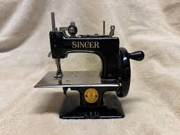 Vintage 1950's Singer Sew Handy Children's Sewing Machine - Etsy