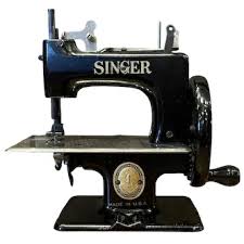 Similar Items to Vintage Singer Sew Handy Model 20 Toy Sewing Machine