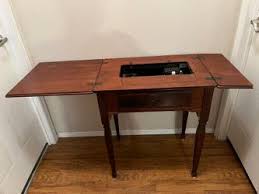 Singer Sewing Machine #15 for Sale in Pearland, TX - OfferUp