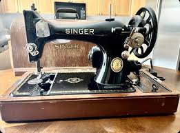Vintage Singer Sewing Machine in Working Condition! 1949 ...