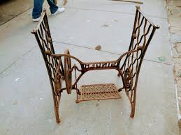 Singer Sewing Machine Cast Iron Metal Base,console table | eBay
