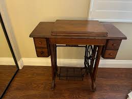 1933 Singer Featherweight Sewing machine