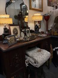 Just a few of the details that stopped me in my tracks this ...