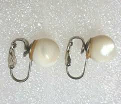 Vintage clip on clip-on white pearl earrings non-pierced ...