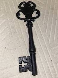 Antique/ Vintage Large Collectable Metal Key 7.5” | eBay