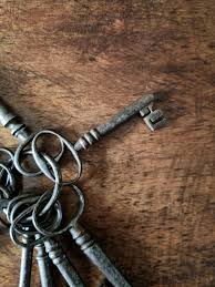 Set of 9 English Georgian Keys & 1 Later Key and Keyring ...