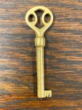 Sold at Auction: Gustave Stickley #717 Mission Style Oak Arts and Crafts 2-Door Bookcase