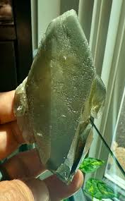 Dragon Scale Calcite – Witch Pirate