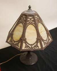 Sold at Auction: ANTIQUE SLAG GLASS BIGELOW & KENNARD PARLOR LAMP