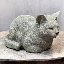 Football on a Stand Statue Concrete Soccer Ball on Base Figurine Outdoor Decoration for Football Fans - Etsy Denmark