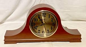 Vintage Spartus Faux Wood Electric Mantel Desk Table Clock ...