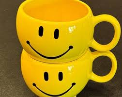 Vintage 1970s 2 Smiley Face Mugs • Yellow Coffee Mugs • Identical Oversized • Teleflora Gifts 20oz • 1970 Mid Century • EXCELLENT CONDITION - Etsy