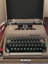 1954 Smith Corona Sterling Typewriter - Superb Condition. | eBay