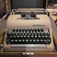 Vintage 1955 Smith Corona Sterling Portable Manual Typewriter With Green Keys & Case! - Etsy