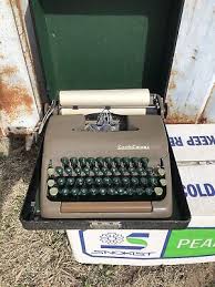 Vintage Smith Corona Clipper 5C Series manual Typewriter 1940's -1950's 1 owner | eBay UK