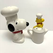 Snoopy PEANUTS Salt & Pepper Set Pottery Woodstock Japan Boxed | eBay