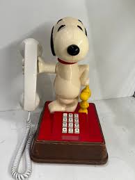 Vintage 1980s Snoopy and Woodstock Telephone | Retro Peanuts ...