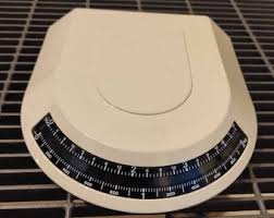 GUZZINI Lady B Scale Vintage 80s Designer Furio Minuti ...