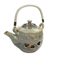 Sold at Auction: VINTAGE OTAGIRI SOMA WARE SOMAYAKI TEA POT