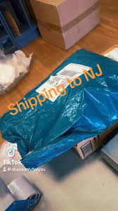 Shipping to NJ . . . . #abaya #abayastyle #abayatifashion #abayafashion #abayaqueen #abayas #ship #ships #shipping #usps #usp #ups #mode #modest #modestfashion #modesto #style #styletips #blue #s #nj #ny #US #supportsmallbusinesses #explore #home #business
