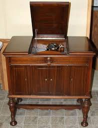 Victrola Granada Record Player Cbainet