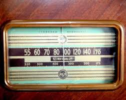 Vintage RCA Victor Wood Cabinet AM Tube Radio, Large, 18 ...